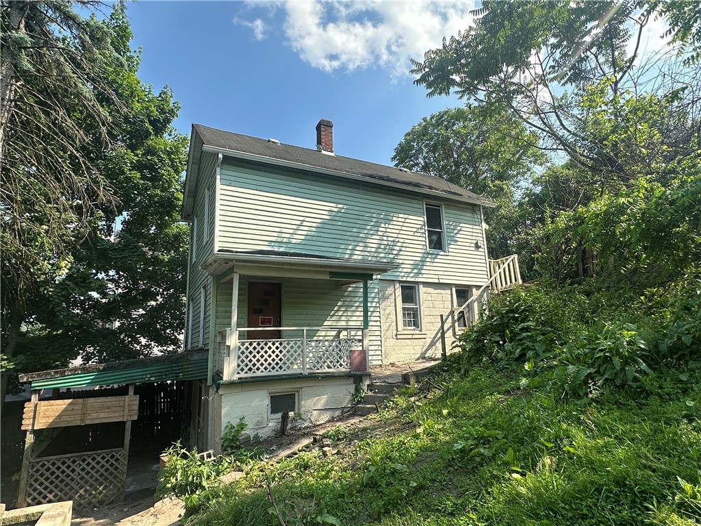 228 Walnut Street