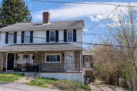 Photo of 3819 Grant St #A, South Park, PA 15129 (MLS # 1749481)