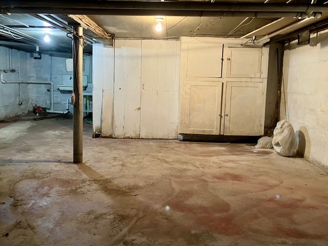 Greater Johnstown School District, Pennsylvania 15905, United States, 4 Bedrooms Bedrooms, ,2 BathroomsBathrooms,Residential,Pending,36242