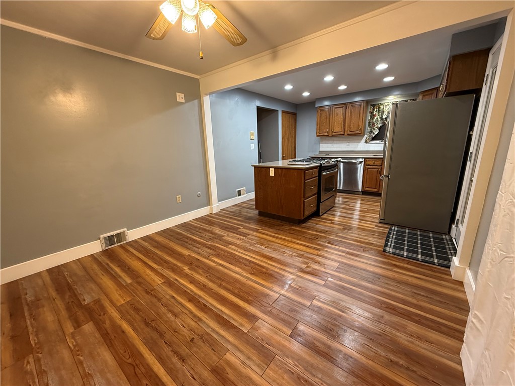 3109 South Park Rd Rd, Bethel Park, Pennsylvania image 10