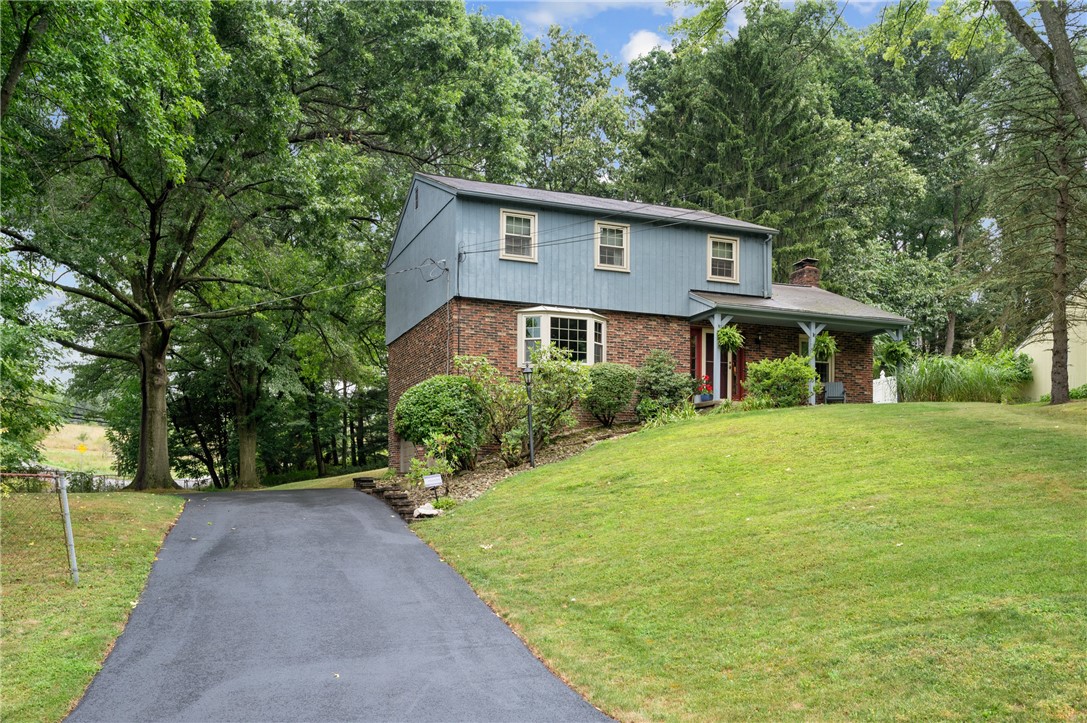 100 Farmingdale Rd