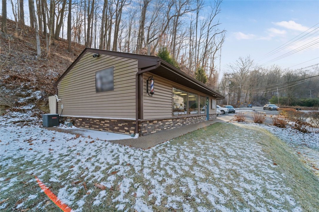 1290 Brodhead Rd