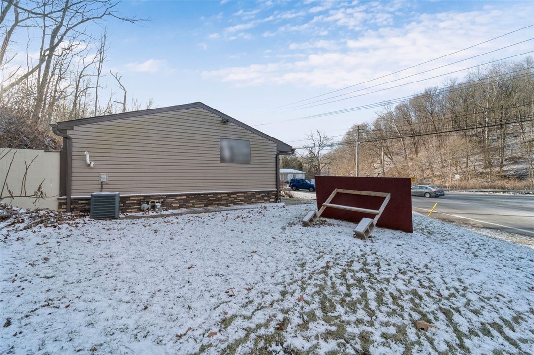 1290 Brodhead Rd