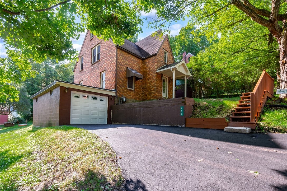 103 Taylor St