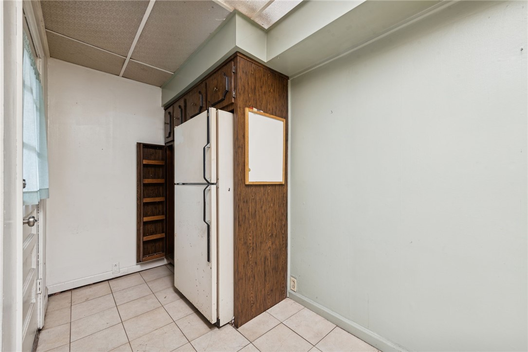 Rankin, Pennsylvania 15104, United States, 3 Bedrooms Bedrooms, ,1 BathroomBathrooms,Residential,Active,250831