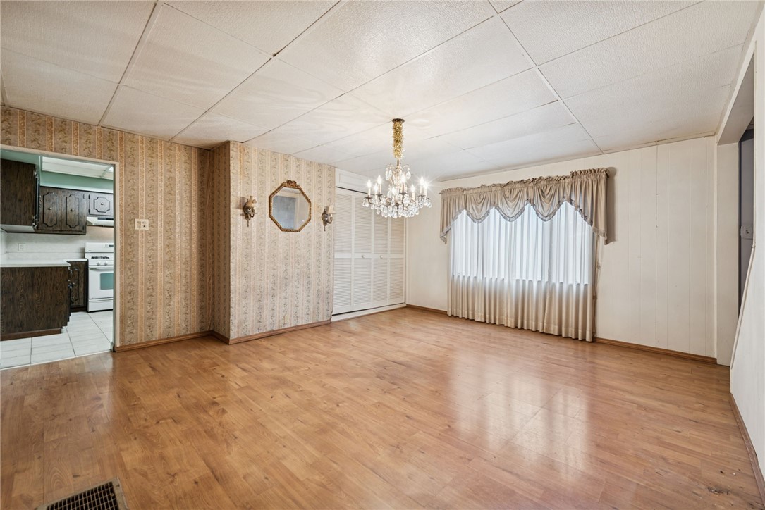 Rankin, Pennsylvania 15104, United States, 3 Bedrooms Bedrooms, ,1 BathroomBathrooms,Residential,Active,250831