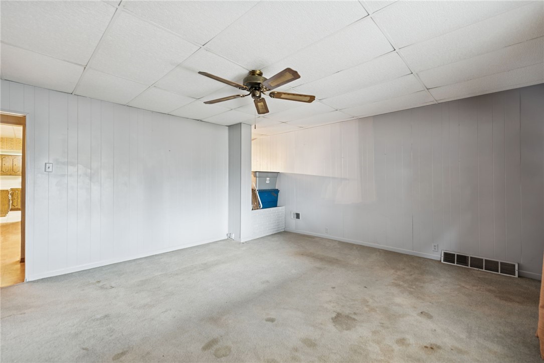 Rankin, Pennsylvania 15104, United States, 3 Bedrooms Bedrooms, ,1 BathroomBathrooms,Residential,Active,250831