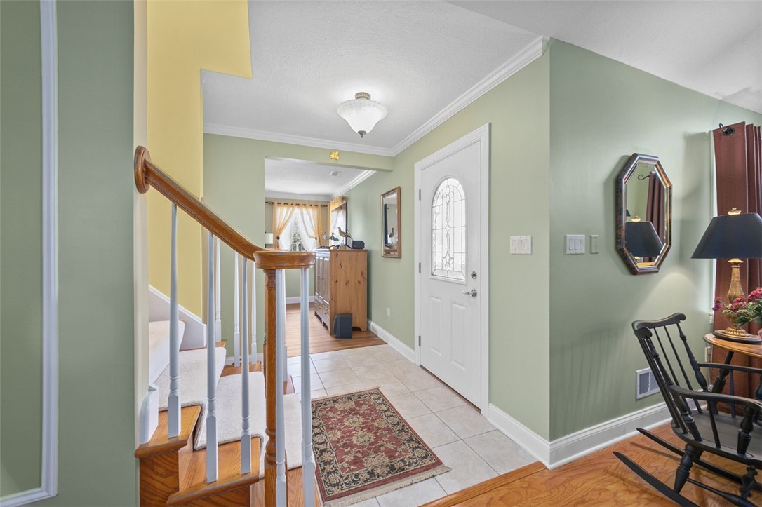 Murrysville, Pennsylvania 15668, United States, 2 Bedrooms Bedrooms, ,3 BathroomsBathrooms,Residential,Active,176423