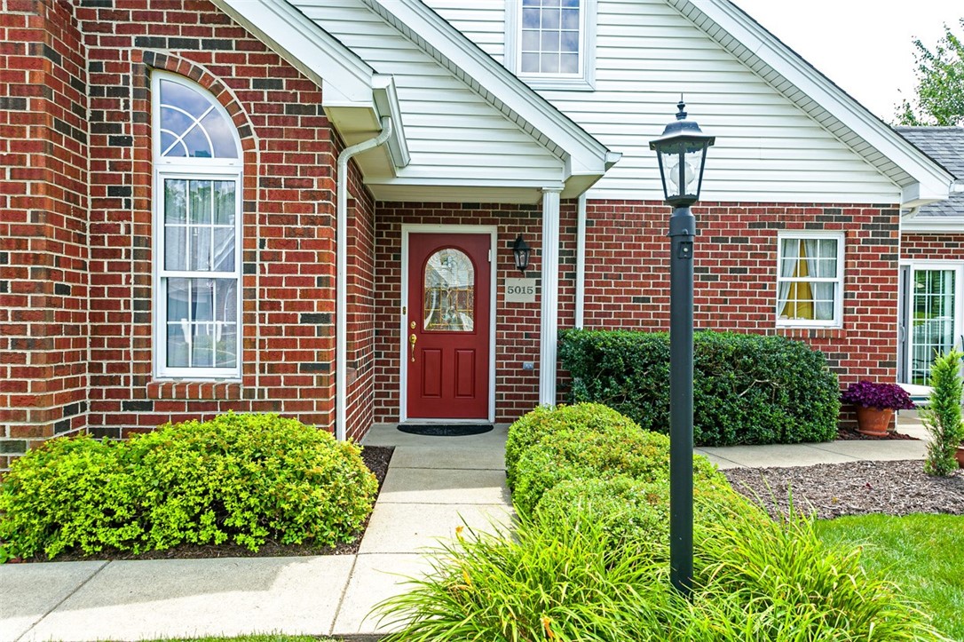 Murrysville, Pennsylvania 15668, United States, 2 Bedrooms Bedrooms, ,3 BathroomsBathrooms,Residential,Active,176423