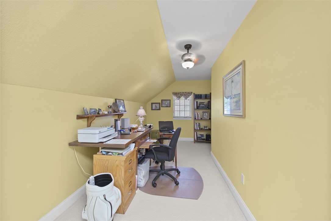 Murrysville, Pennsylvania 15668, United States, 2 Bedrooms Bedrooms, ,3 BathroomsBathrooms,Residential,Active,176423