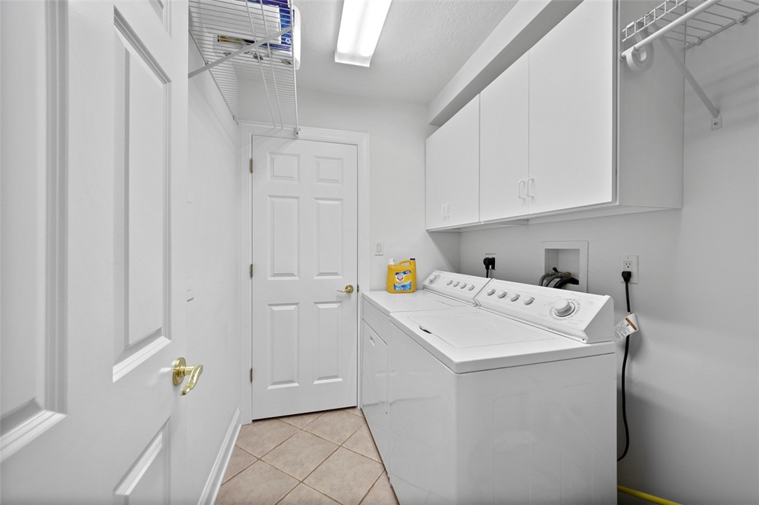 Murrysville, Pennsylvania 15668, United States, 2 Bedrooms Bedrooms, ,3 BathroomsBathrooms,Residential,Active,176423