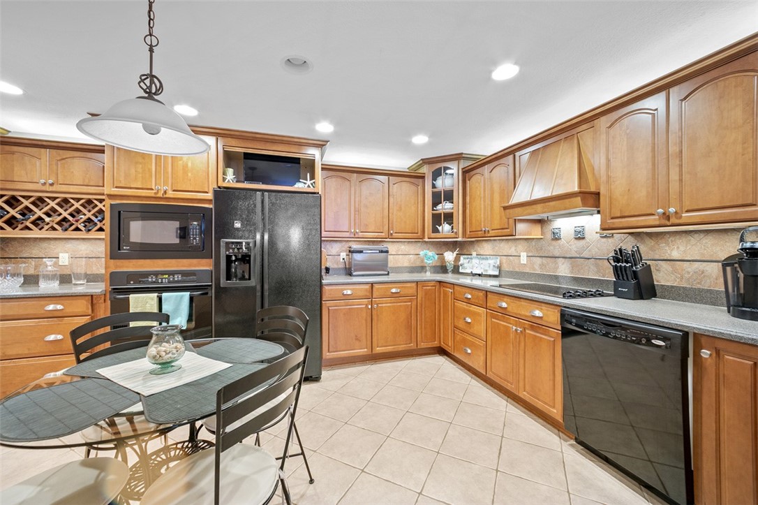 Murrysville, Pennsylvania 15668, United States, 2 Bedrooms Bedrooms, ,3 BathroomsBathrooms,Residential,Active,176423