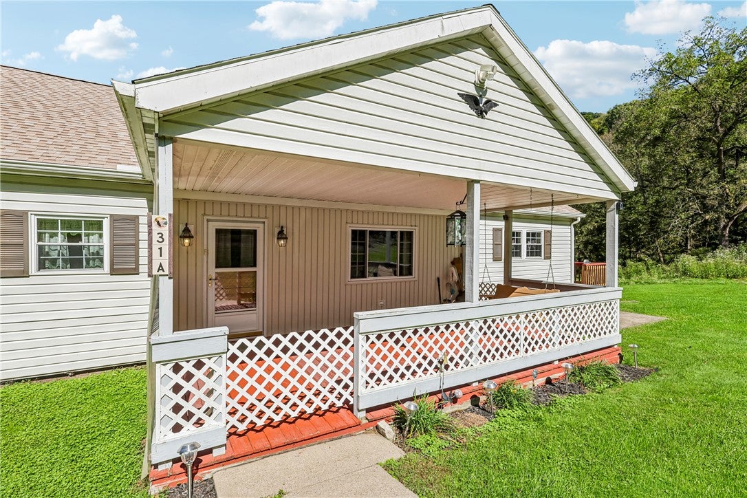 31 Daisy Ln A