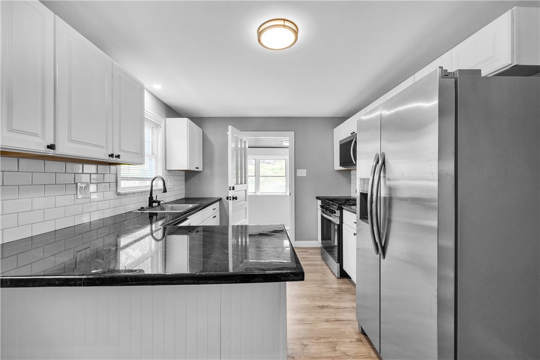 359 3rd St St, Smithton, Pennsylvania image 16