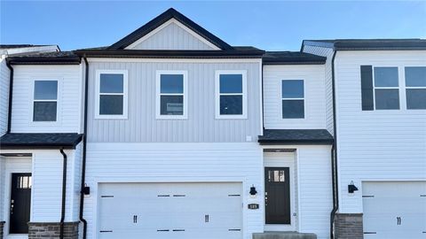 Photo of 105 Delmonica Dr, Washington, PA 15301 (MLS # 1735766)