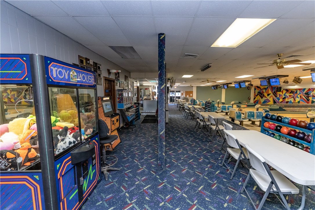 Jeannette, Pennsylvania 15644, United States, ,Commercial,Active,11007