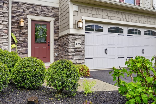 475 Fairmont Dr