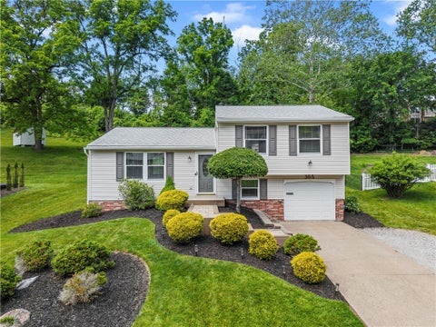 Photo of 365 Fruitwood Dr, Bethel Park, PA 15102 (MLS # 1761104)