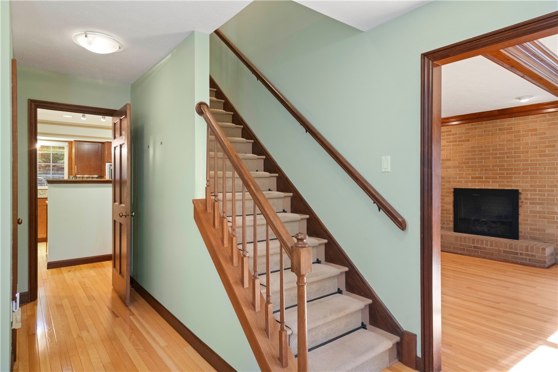 104 Great Oaks Dr