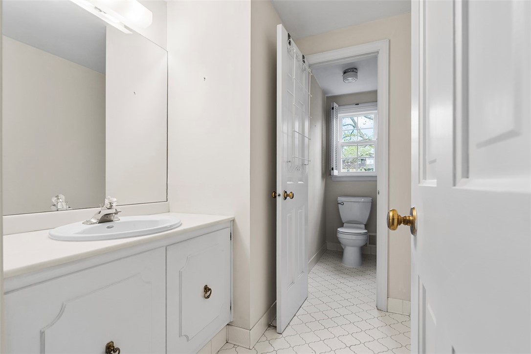 1452 Stoltz Rd Rd, Bethel Park, Pennsylvania image 15
