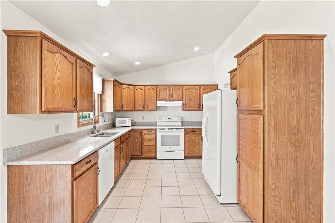 106 Old Forge Rd