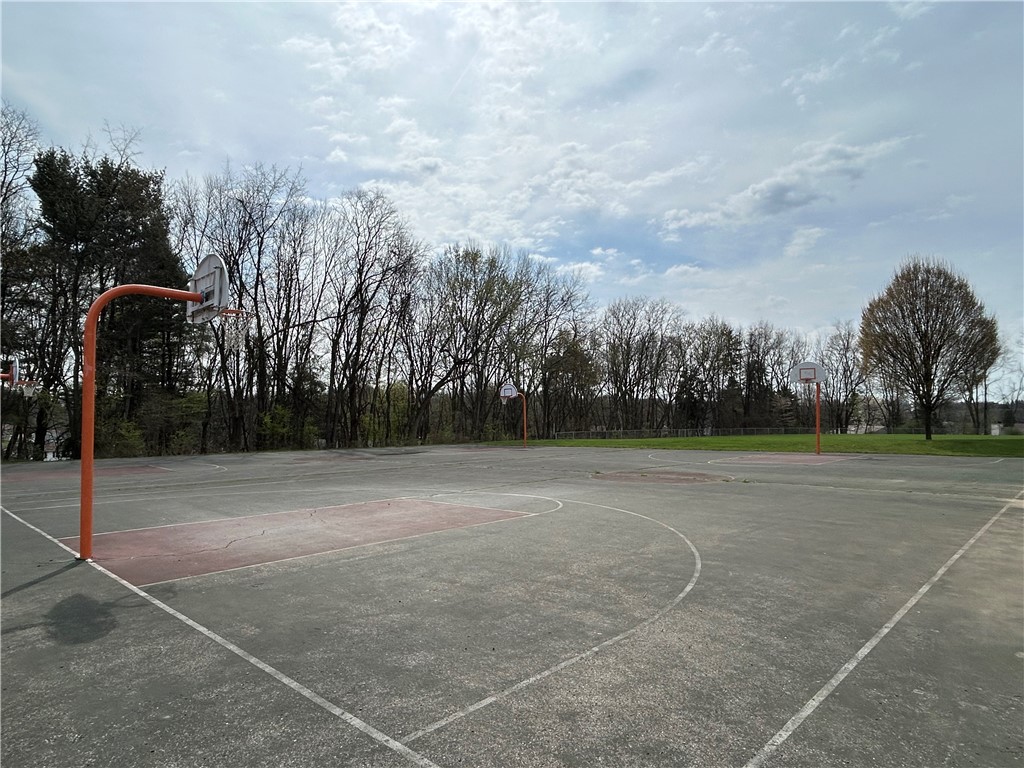 612 Chinaberry Road Rd, Monroeville, Pennsylvania image 28