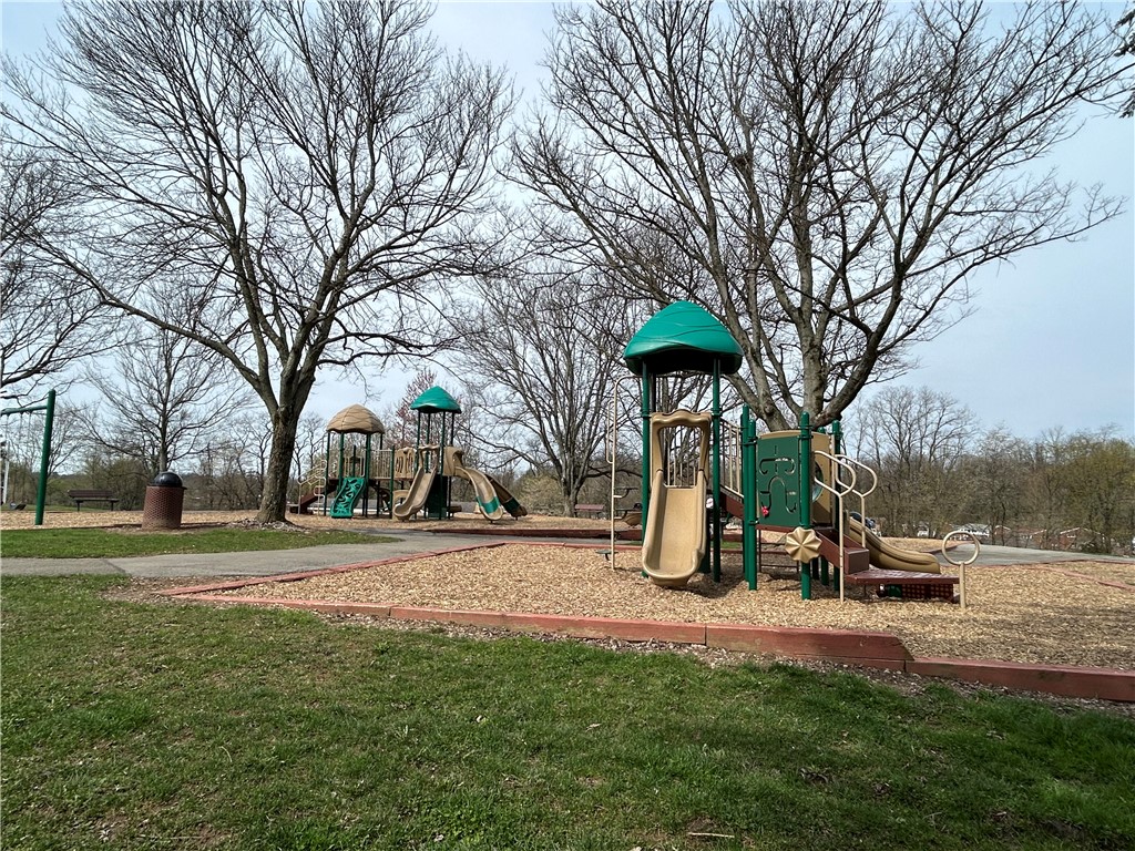 612 Chinaberry Road Rd, Monroeville, Pennsylvania image 30