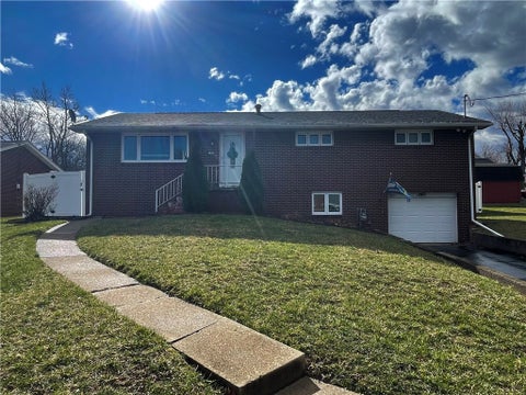 Photo for 180 Hopwood Fairchance Rd