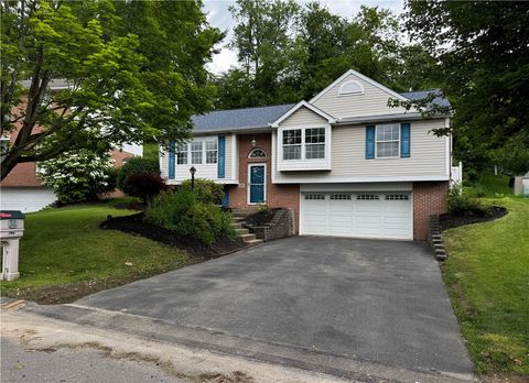 123 Pine Creek Dr Peters Twp PA 15367