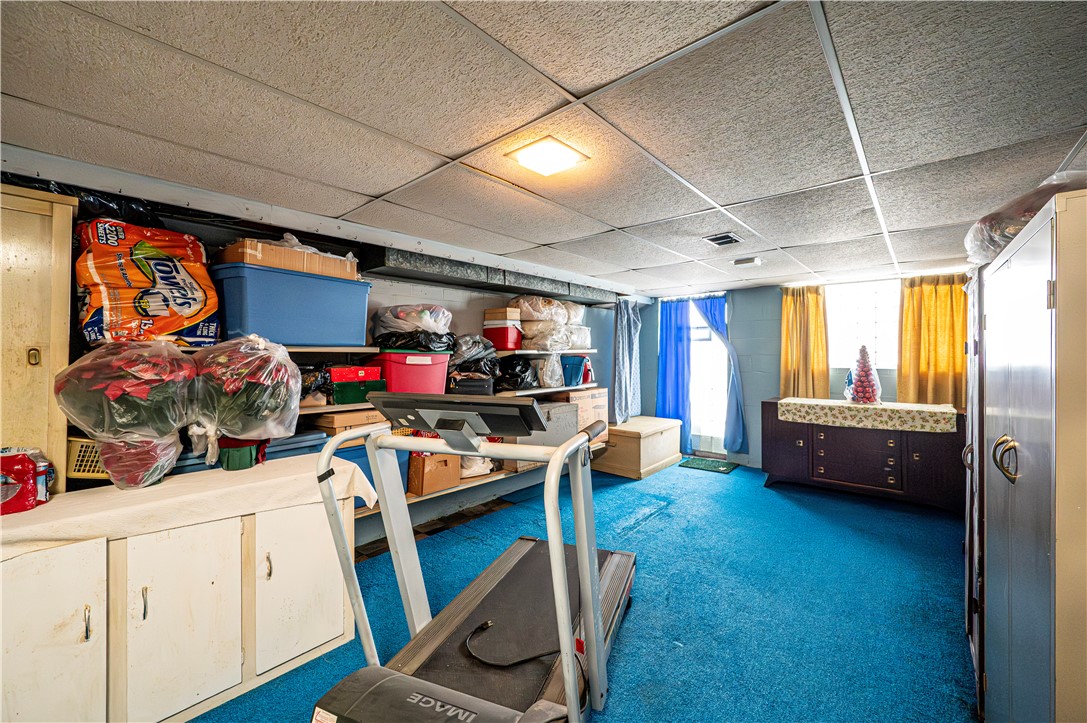 North Huntingdon, Pennsylvania 15642, United States, 3 Bedrooms Bedrooms, ,1 BathroomBathrooms,Residential,Active,125132