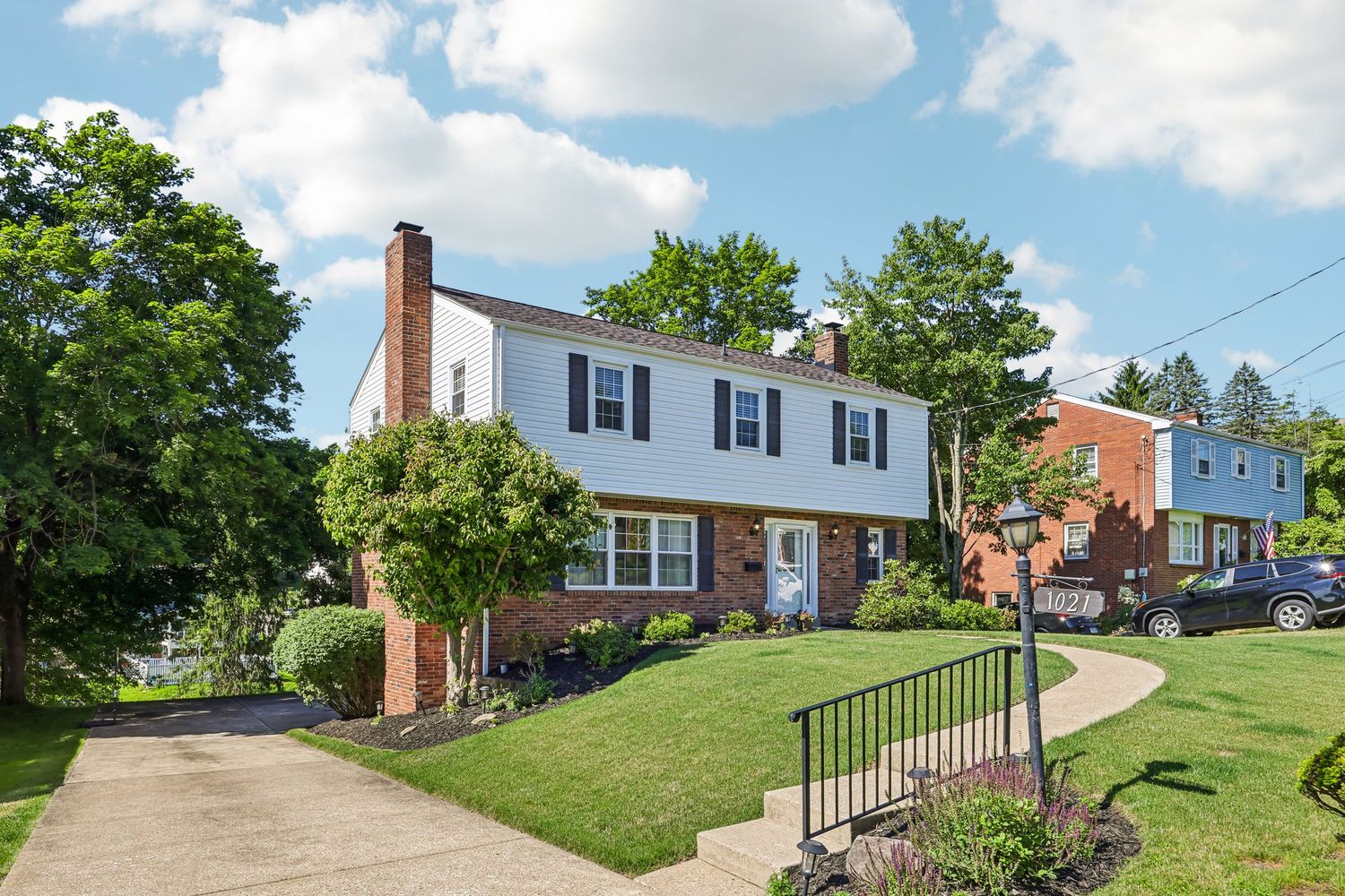1021 Balmoral Drive