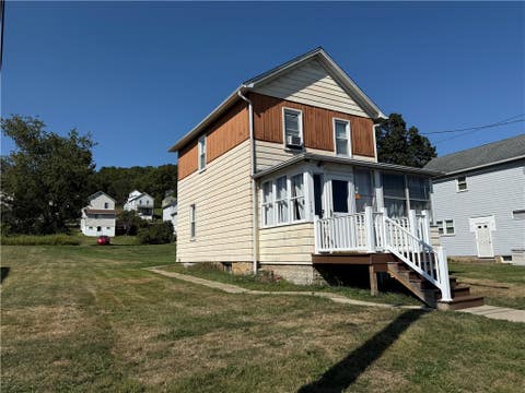 Photo for 110 S 2nd St