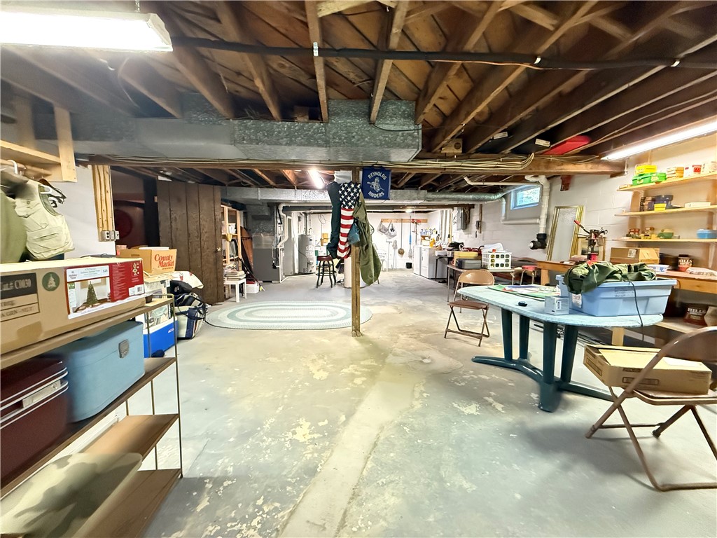 West Salem Twp, Pennsylvania 16125, United States, 3 Bedrooms Bedrooms, ,3 BathroomsBathrooms,Residential,Active,176770