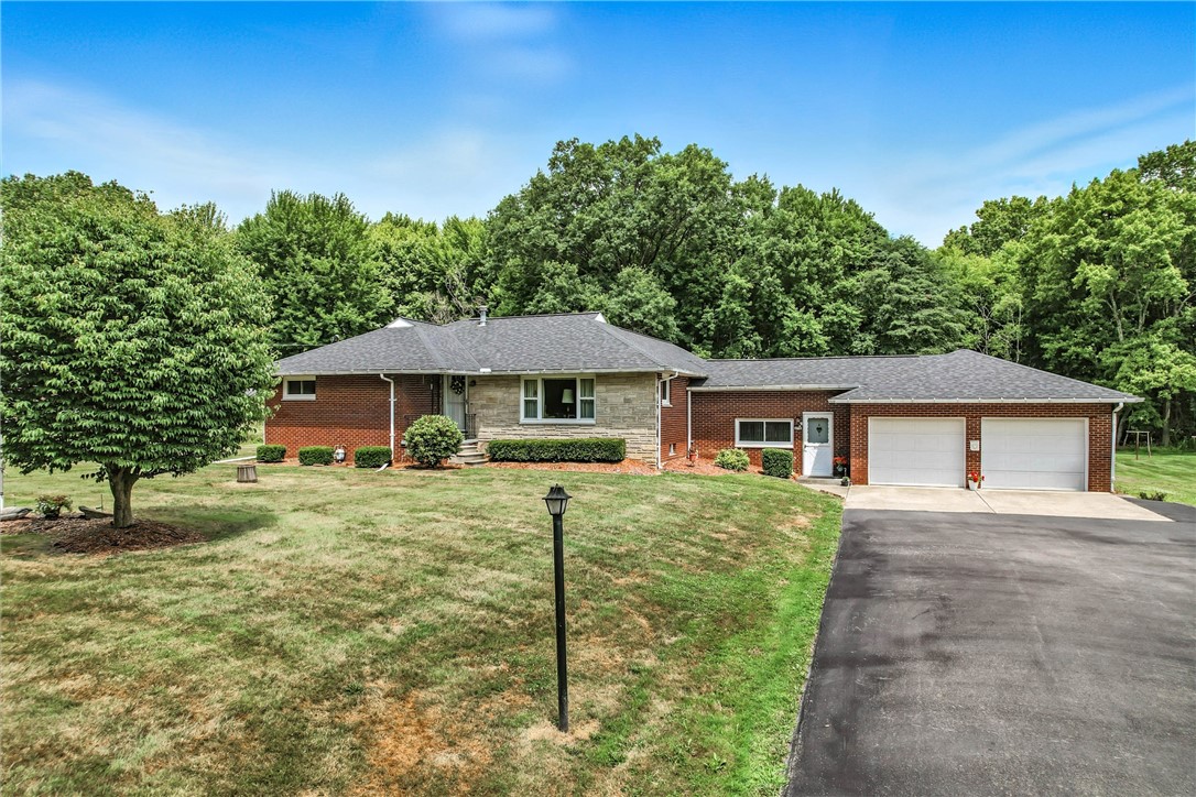 West Salem Twp, Pennsylvania 16125, United States, 3 Bedrooms Bedrooms, ,3 BathroomsBathrooms,Residential,Active,176770