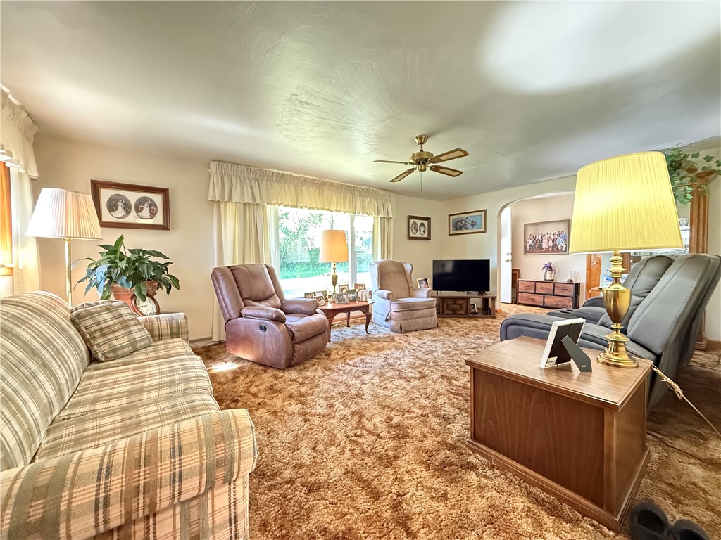 West Salem Twp, Pennsylvania 16125, United States, 3 Bedrooms Bedrooms, ,3 BathroomsBathrooms,Residential,Active,176770