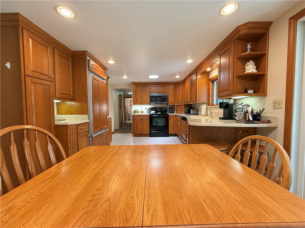 West Salem Twp, Pennsylvania 16125, United States, 3 Bedrooms Bedrooms, ,3 BathroomsBathrooms,Residential,Active,176770