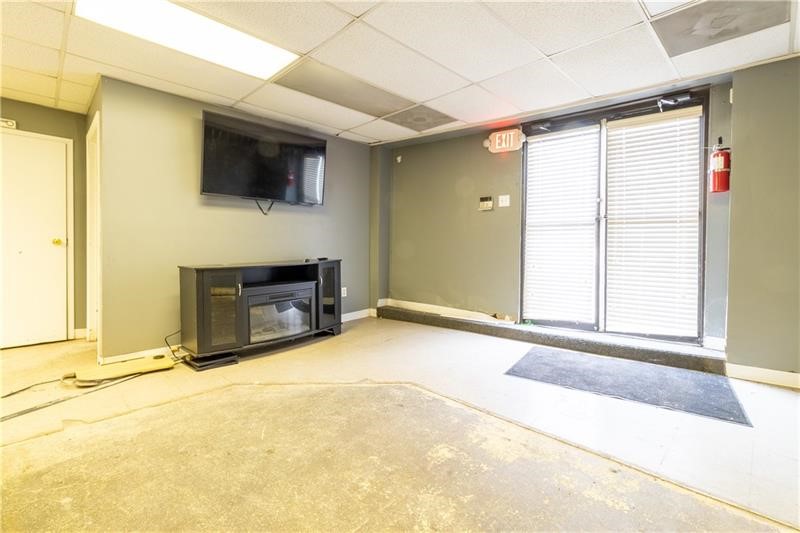 West Homestead, Pennsylvania 15120, United States, ,Residential,Active,240659