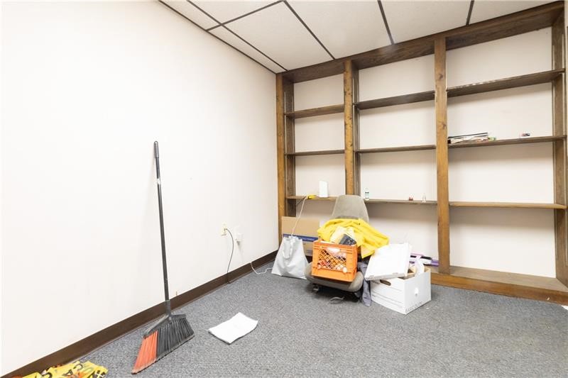 West Homestead, Pennsylvania 15120, United States, ,Residential,Active,240659