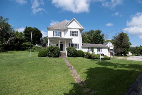 Homes For Sale - 1139/1143 New Stanton Ruffs Dale Rd #CYNKAR<br/> Ruffs Dale, PA 15679