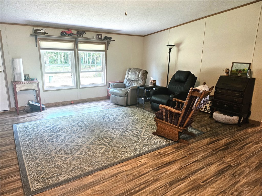 Jackson Twp, Pennsylvania 16133, United States, 3 Bedrooms Bedrooms, ,2 BathroomsBathrooms,Residential,Contingent,184498