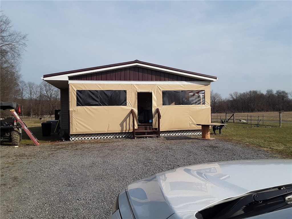 Jackson Twp, Pennsylvania 16133, United States, 3 Bedrooms Bedrooms, ,2 BathroomsBathrooms,Residential,Contingent,184498