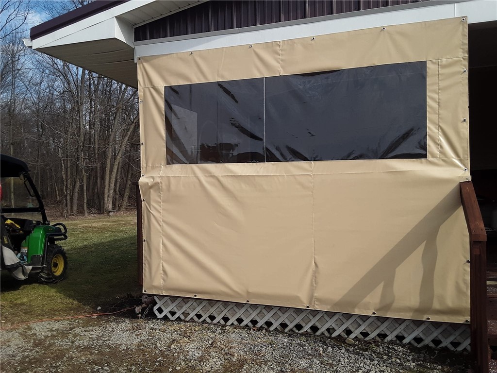 Jackson Twp, Pennsylvania 16133, United States, 3 Bedrooms Bedrooms, ,2 BathroomsBathrooms,Residential,Contingent,184498