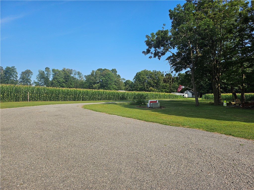 Jackson Twp, Pennsylvania 16133, United States, 3 Bedrooms Bedrooms, ,2 BathroomsBathrooms,Residential,Contingent,184498