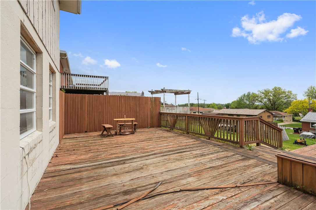 Elizabeth Twp/Boro, Pennsylvania 15037, United States, 3 Bedrooms Bedrooms, ,2 BathroomsBathrooms,Residential,Active,126127