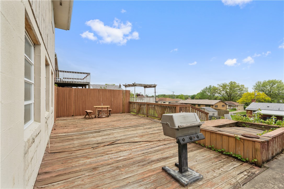 Elizabeth Twp/Boro, Pennsylvania 15037, United States, 3 Bedrooms Bedrooms, ,2 BathroomsBathrooms,Residential,Active,126127