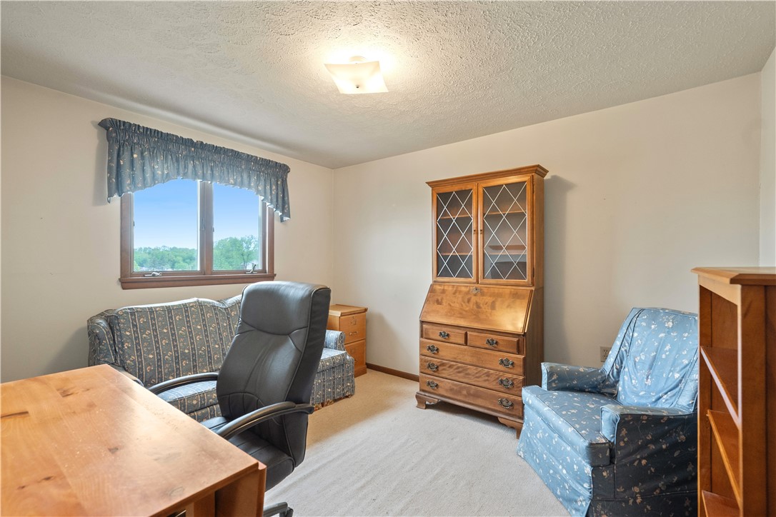 Elizabeth Twp/Boro, Pennsylvania 15037, United States, 3 Bedrooms Bedrooms, ,2 BathroomsBathrooms,Residential,Active,126127