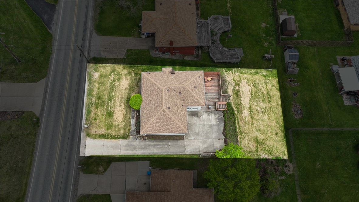 Elizabeth Twp/Boro, Pennsylvania 15037, United States, 3 Bedrooms Bedrooms, ,2 BathroomsBathrooms,Residential,Active,126127