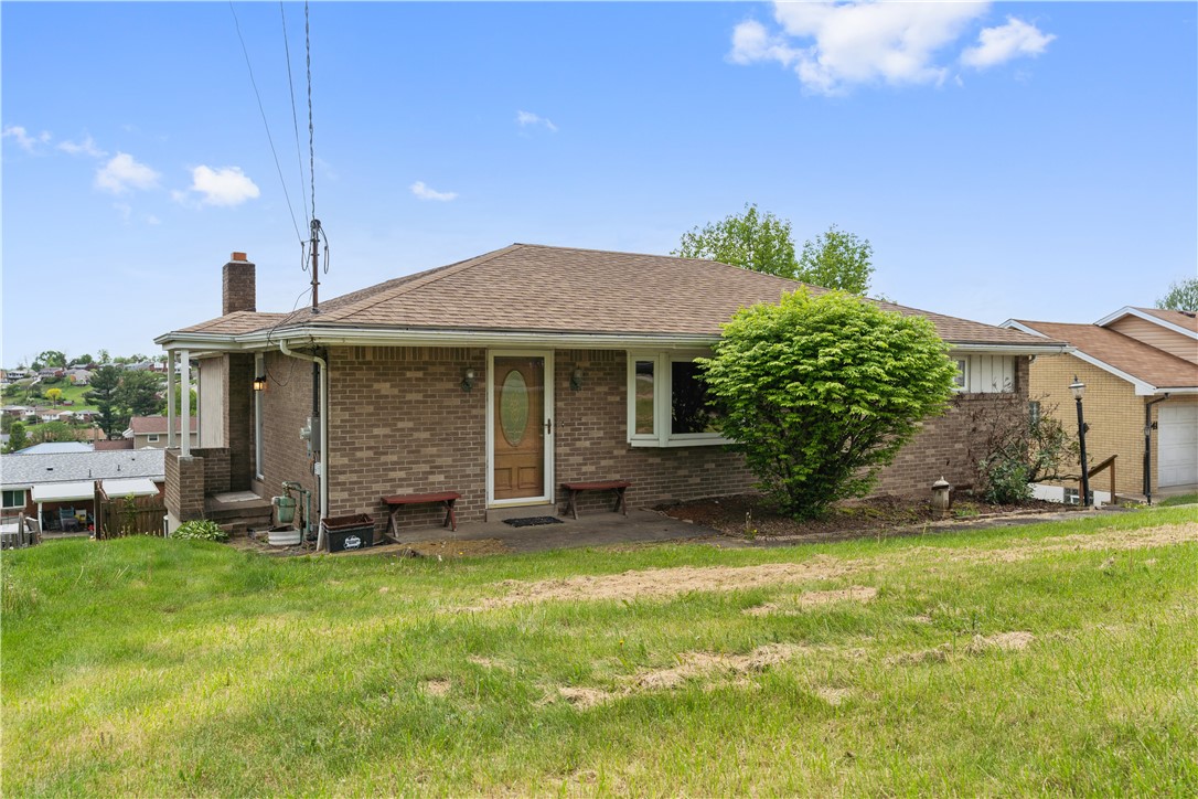 Elizabeth Twp/Boro, Pennsylvania 15037, United States, 3 Bedrooms Bedrooms, ,2 BathroomsBathrooms,Residential,Active,126127