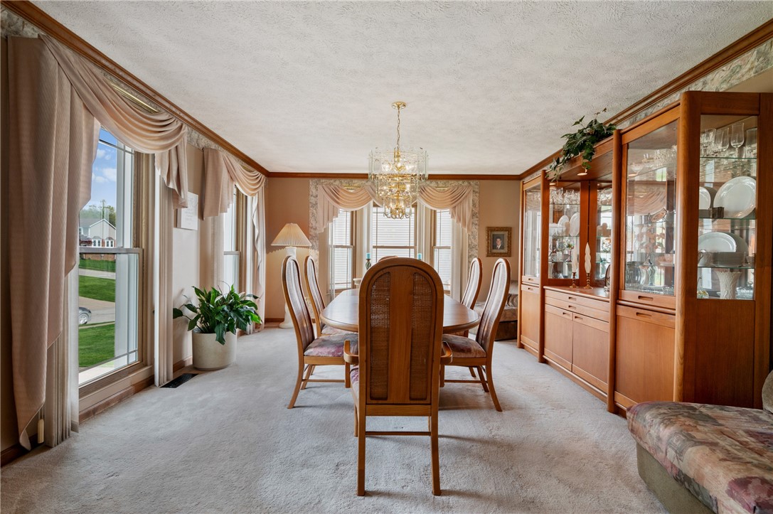 232 Bluestone Drive Dr, Bethel Park, Pennsylvania image 3