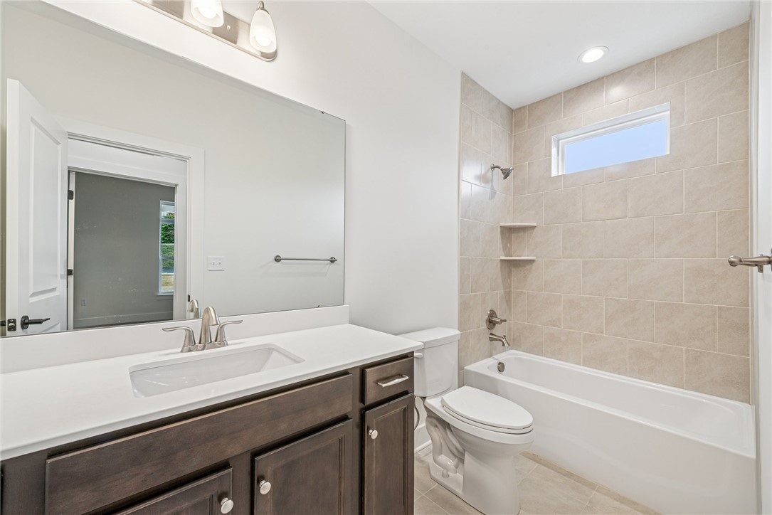 476 Spruce Lane Ln, Houston, Pennsylvania image 19